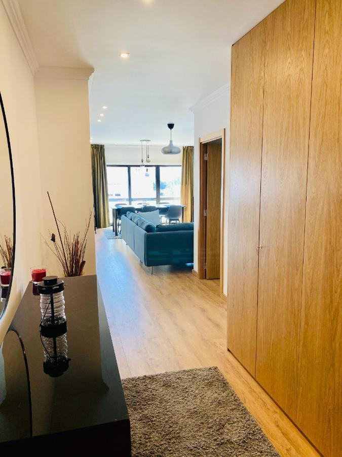 Lovely Apartment For Family And Group Of Friends Povoa de Santa Iria Exterior photo